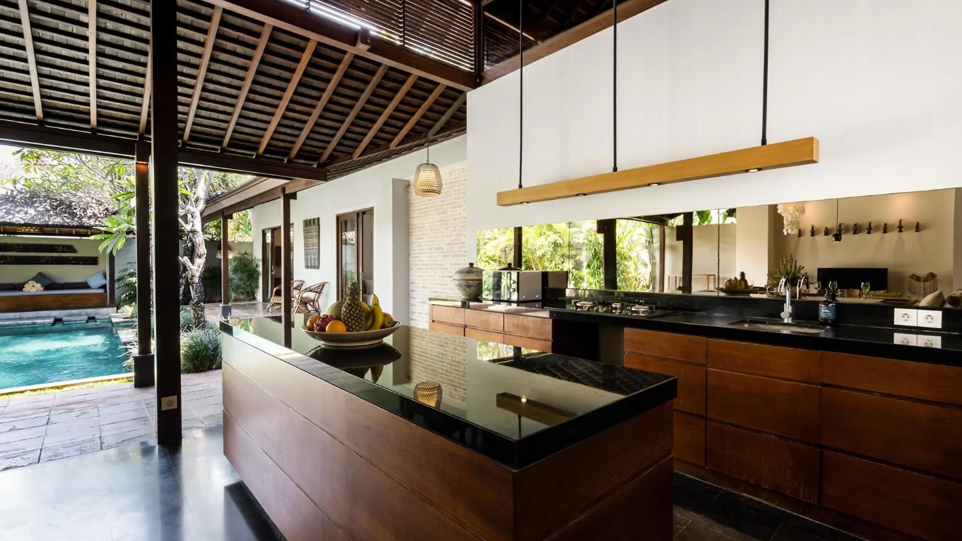 Bumbak Park Villas By Nakula Canggu  Canggu (Bali)